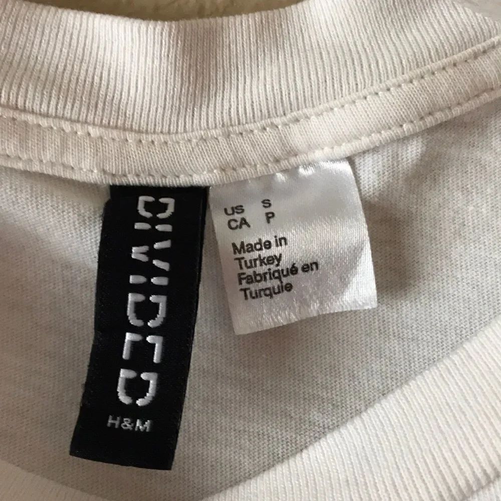 New Divided Cute Crop Tops - Picture 8 of 9